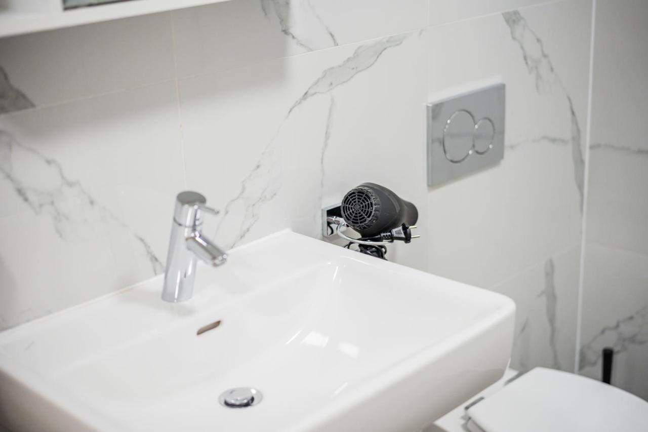 Modern Central City Rooms 维也纳 外观 照片